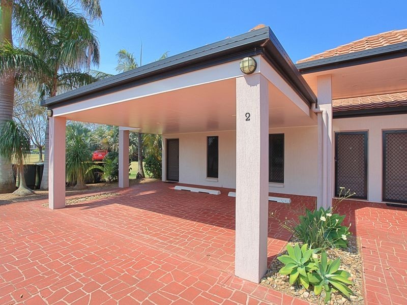 Unit 2 Pebble Beach Drive, Coral Cove QLD 4670