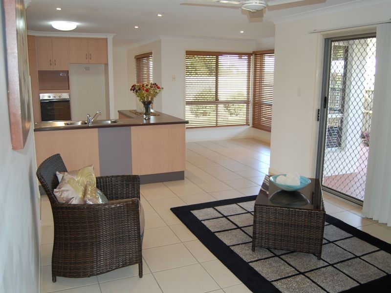 3 Warren Place, Bargara QLD 4670