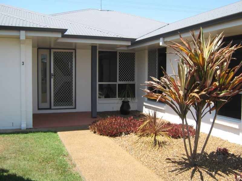 3 Warren Place, Bargara QLD 4670