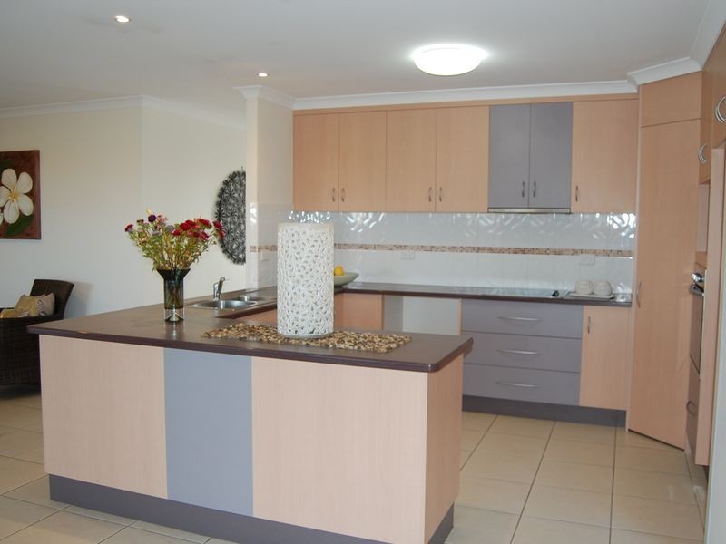 3 Warren Place, Bargara QLD 4670