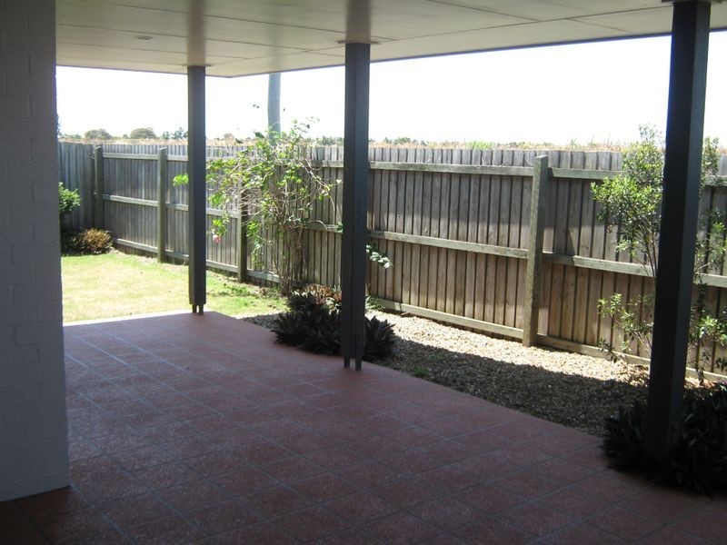 3 Warren Place, Bargara QLD 4670