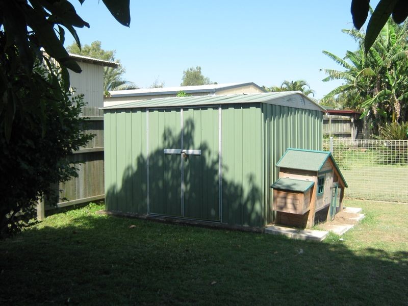 14 Barnes Street, Svensson Heights QLD 4670