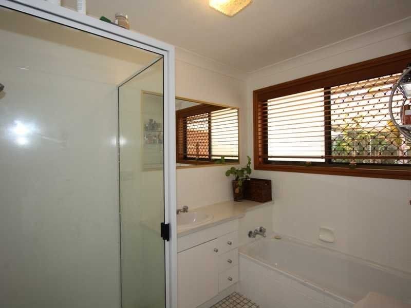 6 Sante Fe Drive, Avoca QLD 4670