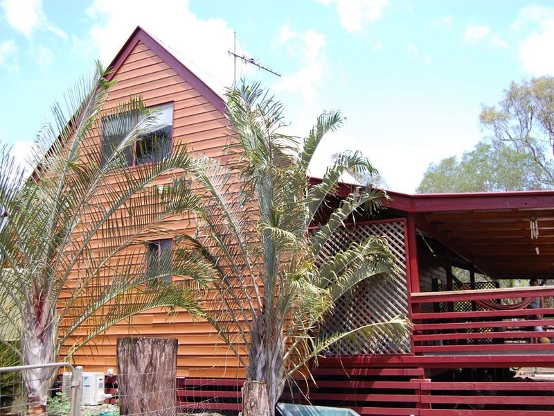 132 Woods Road, Sharon QLD 4670