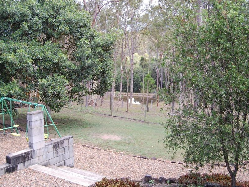 132 Woods Road, Sharon QLD 4670