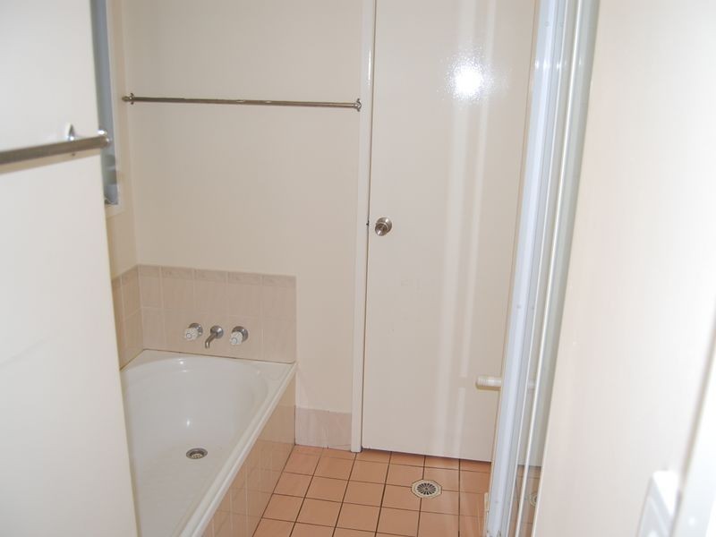 2 Thomas Thomsen Drive, Thabeban QLD 4670
