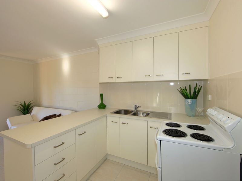 2/44 Greenwood Street, Kepnock QLD 4670