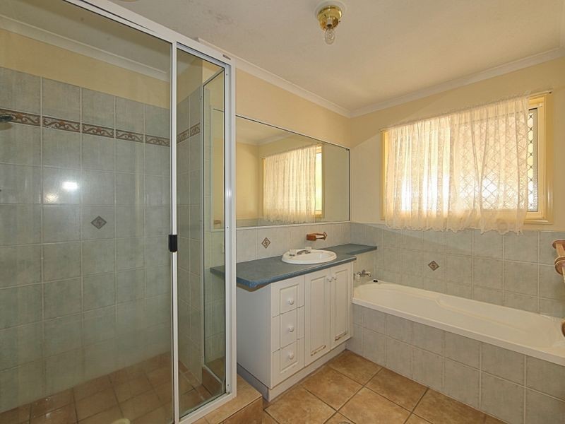 36 Cocas Drive, Avoca QLD 4670
