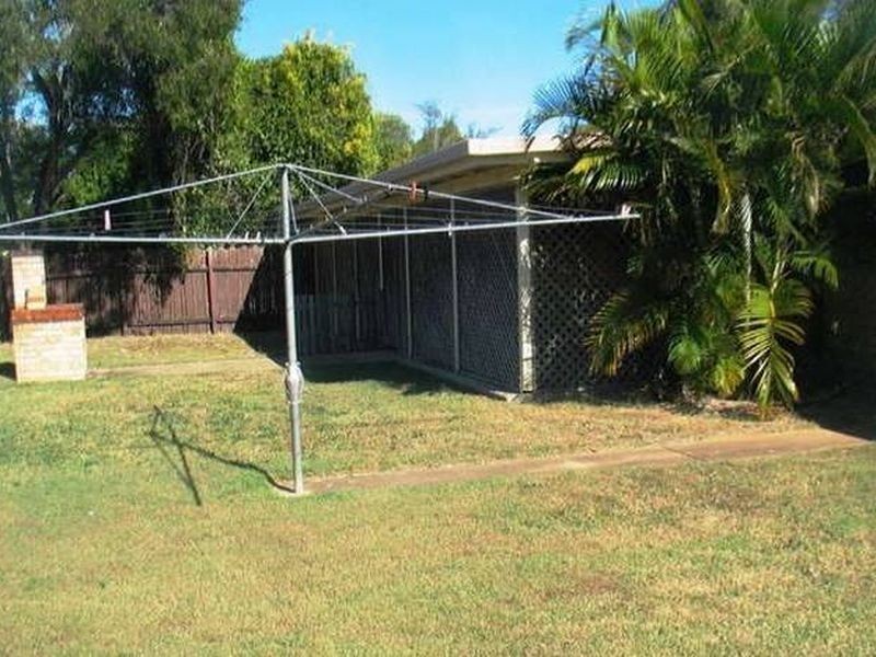 1 McLachlan Drive, Avenell Heights QLD 4670