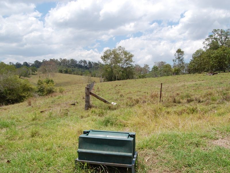 176 Wallaville-Goondoon Road, Booyal QLD 4671