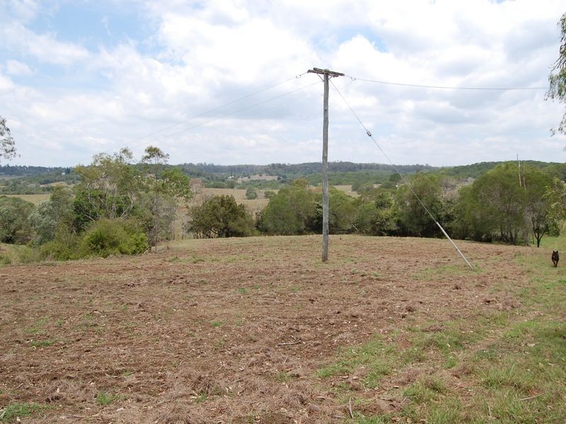 176 Wallaville-Goondoon Road, Booyal QLD 4671