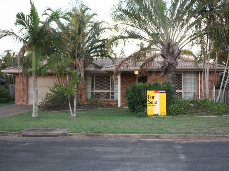 8 Tea Tree Court, Moore Park Beach QLD 4670