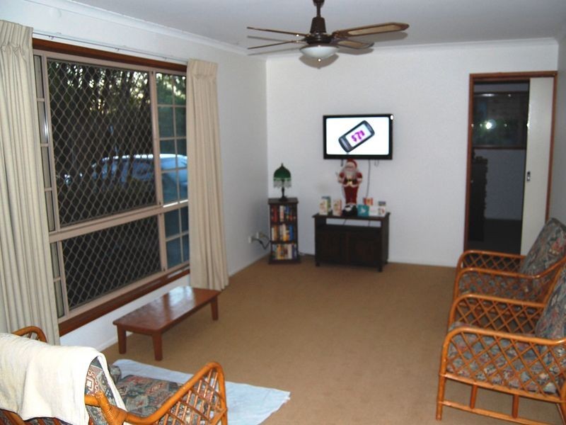 8 Tea Tree Court, Moore Park Beach QLD 4670