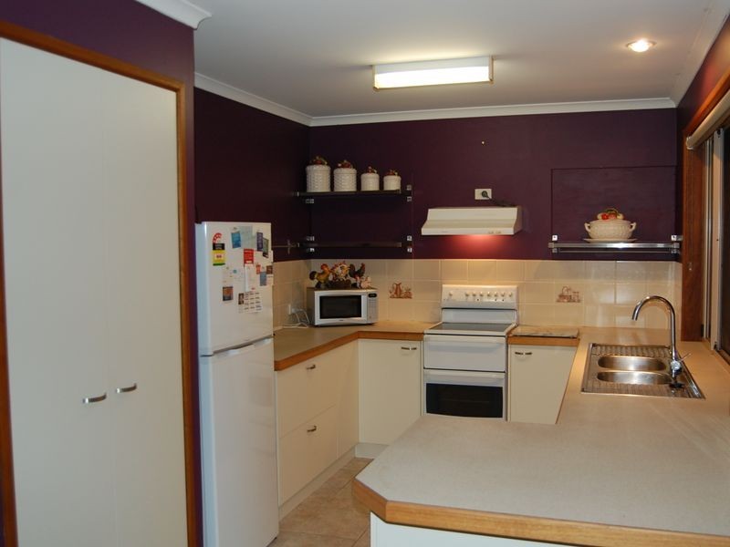 8 Tea Tree Court, Moore Park Beach QLD 4670
