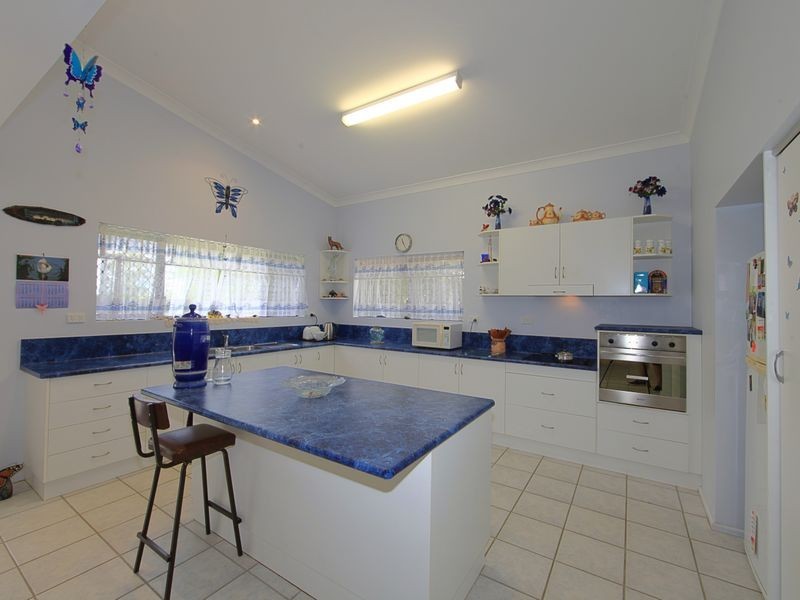3 Louise Court, Branyan QLD 4670