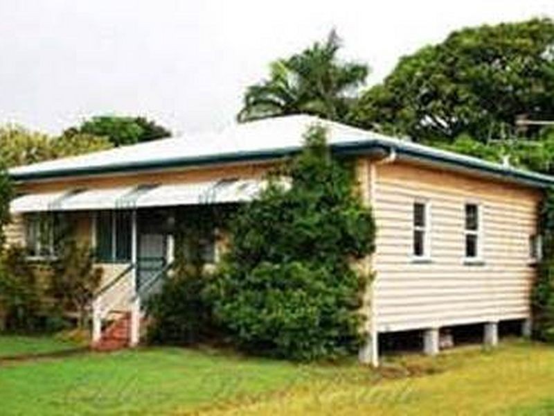 64 Burnett Street, Bundaberg South QLD 4670