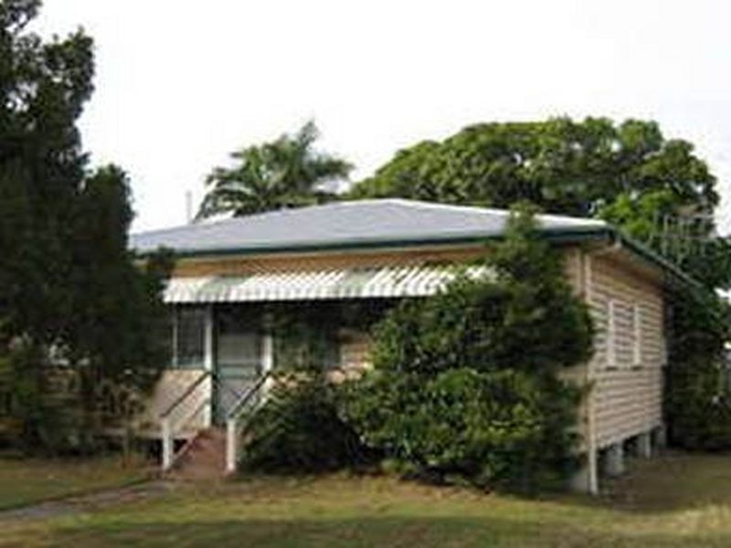 64 Burnett Street, Bundaberg South QLD 4670