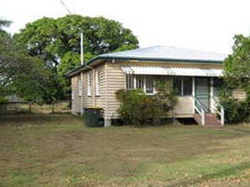 64 Burnett Street, Bundaberg South QLD 4670