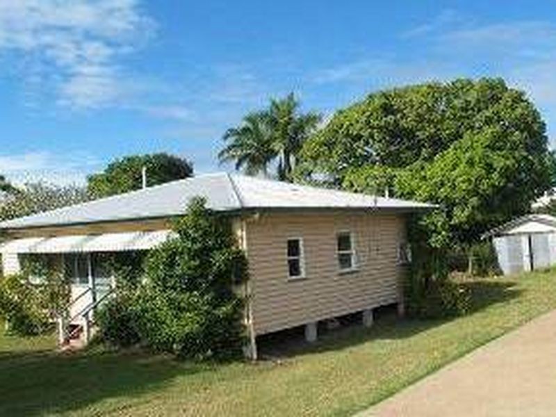 64 Burnett Street, Bundaberg South QLD 4670