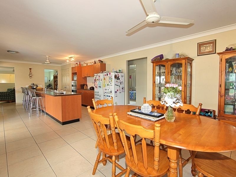 24 Schmidt Street, Kepnock QLD 4670