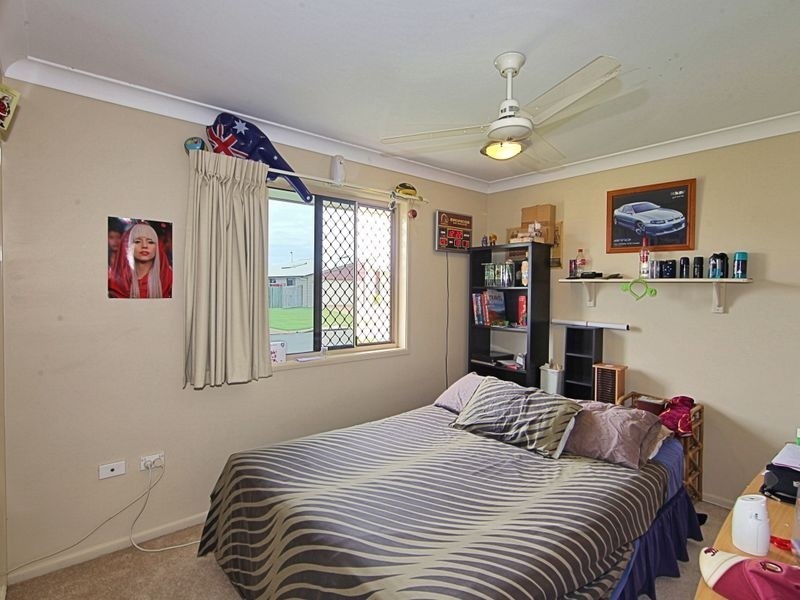 24 Schmidt Street, Kepnock QLD 4670