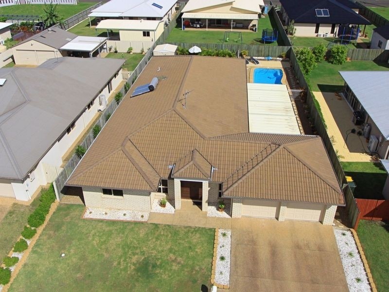 24 Schmidt Street, Kepnock QLD 4670