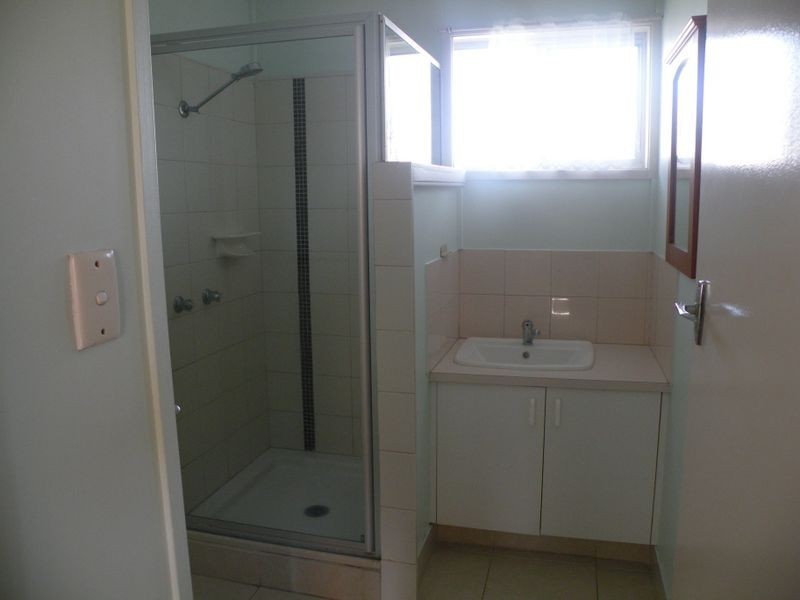 2/8 Logan Street, Norville QLD 4670