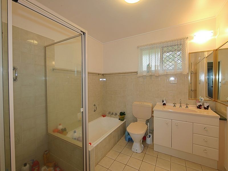 40 Anderson Street, Avenell Heights QLD 4670