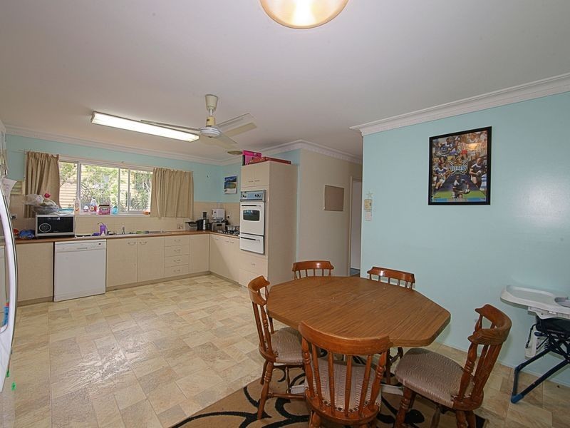 40 Anderson Street, Avenell Heights QLD 4670