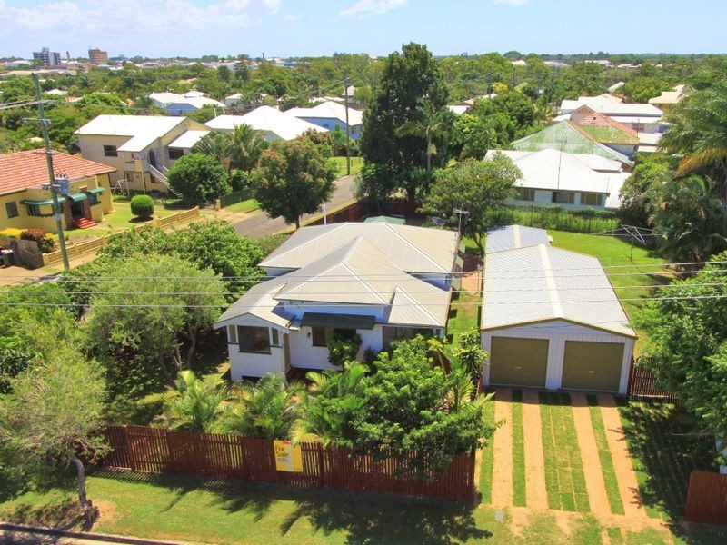 33 Burnett Street, Bundaberg South QLD 4670
