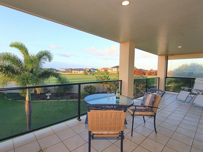 7 Davin Place, Coral Cove QLD 4670