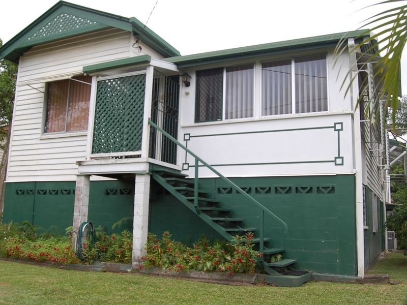 7 Bell Street, Bundaberg South QLD 4670
