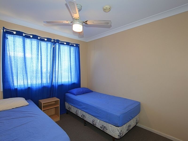 1 Sea Esplanade, Elliott Heads QLD 4670
