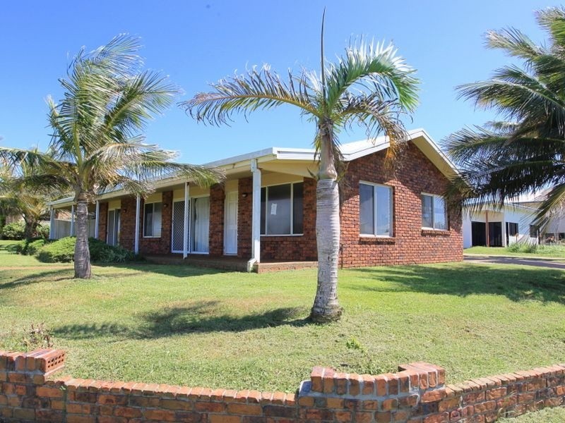 1 Sea Esplanade, Elliott Heads QLD 4670