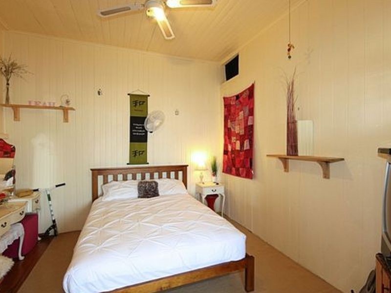 47 Gibsons Road, Burnett Heads QLD 4670