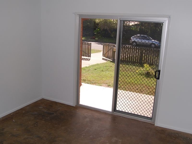 5 Bailey Street, Avenell Heights QLD 4670