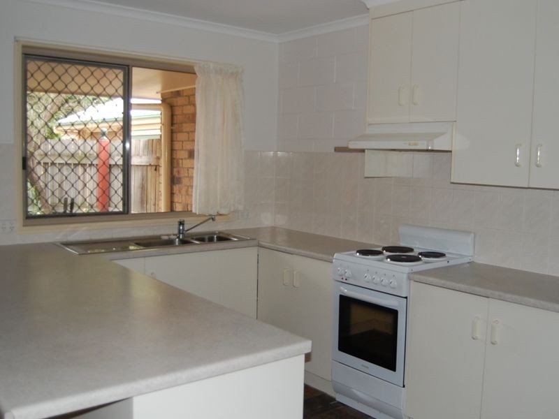 2/10 Branyan Street, Bundaberg West QLD 4670