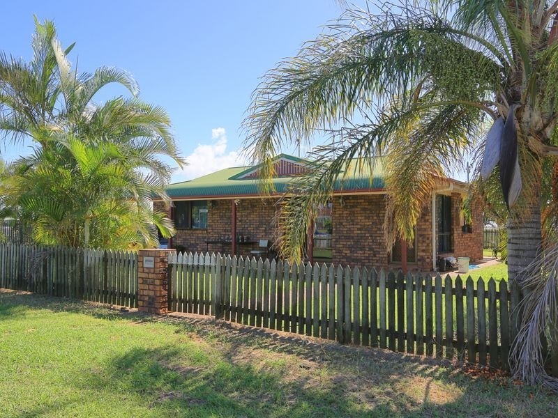 18 Knudsen Street, Elliott Heads QLD 4670