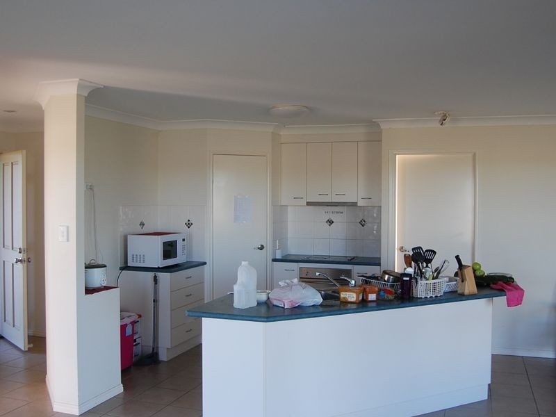 30 Clearview Avenue, Thabeban QLD 4670