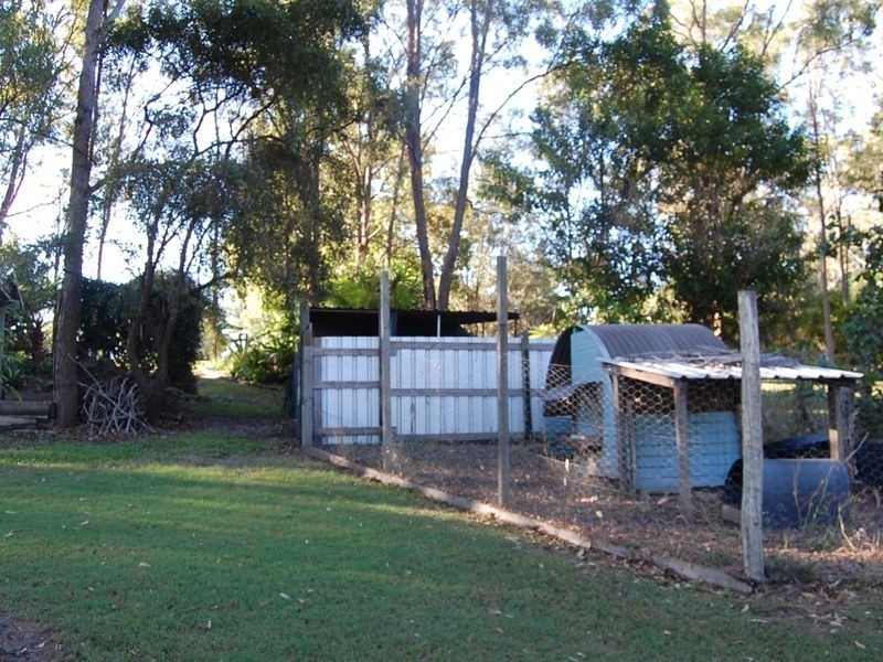 40 Palm Springs Drive, Calavos QLD 4670