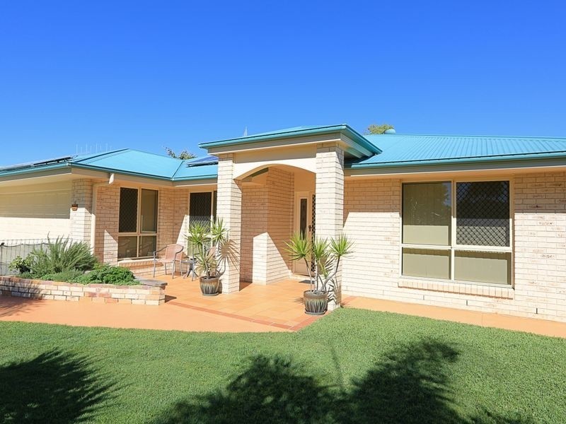 37 Acacia Street, Moore Park Beach QLD 4670