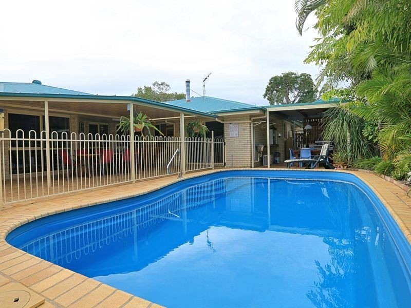 37 Acacia Street, Moore Park Beach QLD 4670
