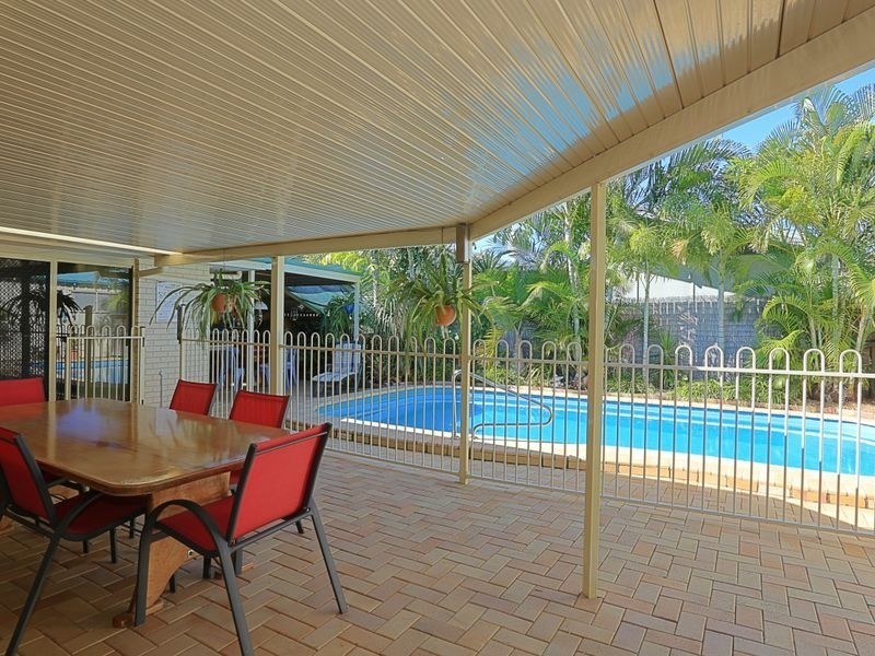 37 Acacia Street, Moore Park Beach QLD 4670