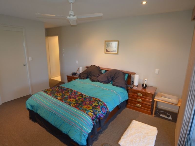 22 Schmidt Street, Kepnock QLD 4670