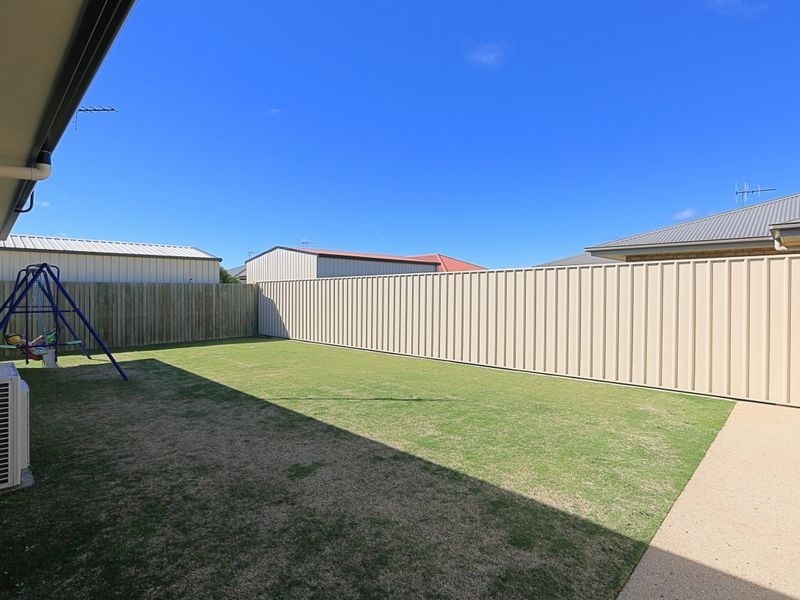 13 Dawson Avenue, Thabeban QLD 4670