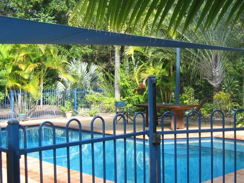 Moore Park Beach QLD 4670