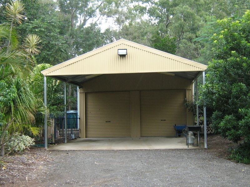 Moore Park Beach QLD 4670