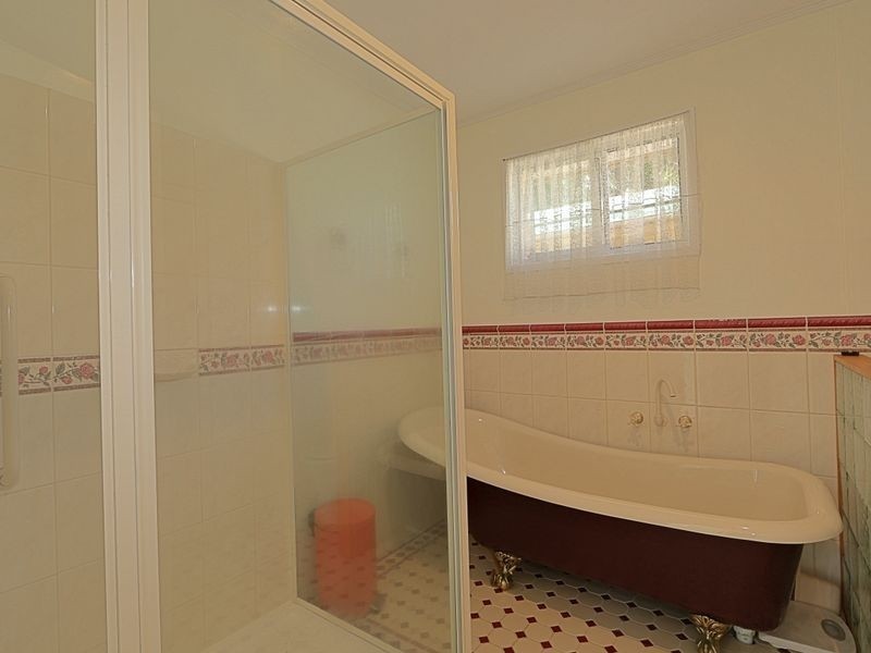 11 Leivesley Street, Bundaberg East QLD 4670