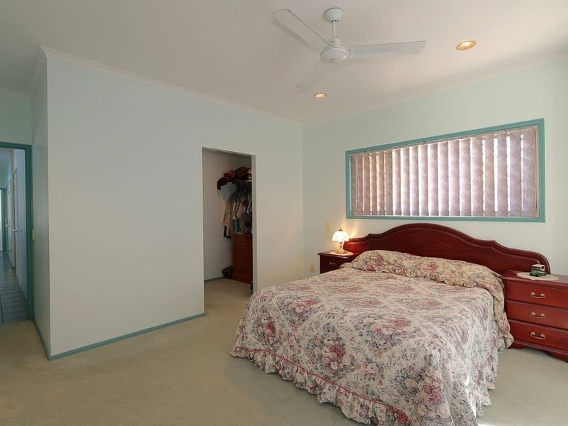 247 Sylvan Drive, Moore Park Beach QLD 4670