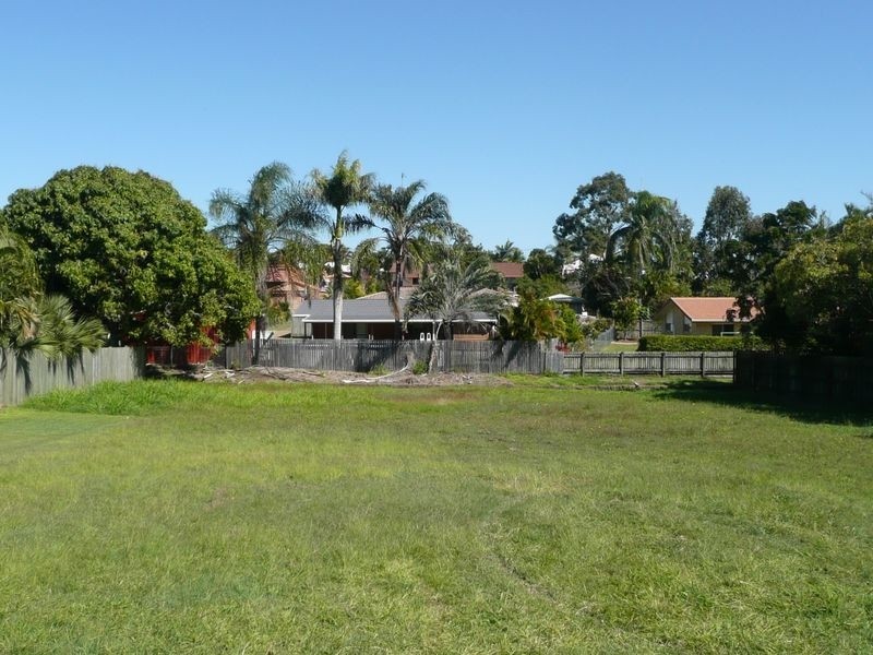 6 The Boulevarde, Avoca QLD 4670